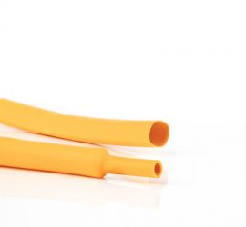 Een rol oranje dunwandige krimpkous, H-2(Z), 150 meter, van het merk Hongshang.;Een lengtestuk oranje dunwandige krimpkous, H-2(Z), van het merk Hongshang, op een witte achtergrond.