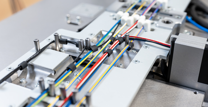 Des composants individuels aux solutions complètes de câblage : comment AVT garantit la continuité de la production